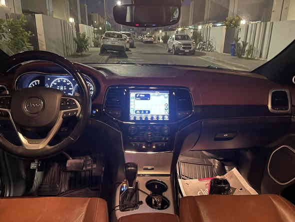 جيب سوميت موديل ٢٠٢١ من نوادر العراق
جيب سوميت موديل ٢٠٢١ 
فول كلشي بيه
نضيفه كلش حادثه بس دعاميه  بامريكه يعني مثل الكلين 
برغي ما مفتوح 
سعر ٣٥٥٠٠ $
وبيه مجال للطيبين 
للاسفسار ***********
