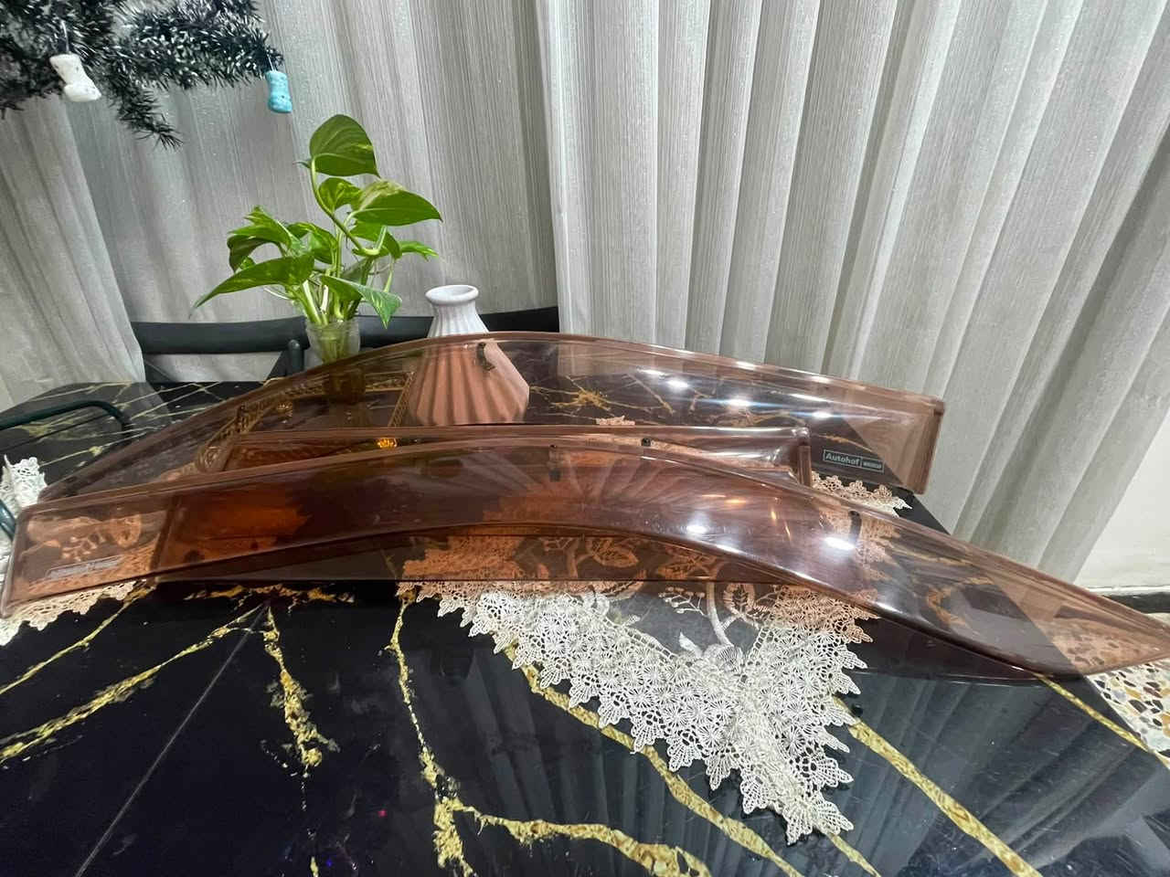 يتوفر كافه القطع غيار السيارات الامريكيه تريل بلايزر و جمسي انفوي للتواصل و الاستفسار على الرقم *********** عنوان المحل بغداد مجمع مشن طريق معسكر الرشيد
