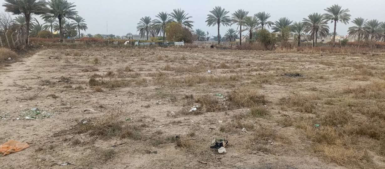 يالله سلام عليكم قطعه أرض البيع 
مساحه 3300 متر يعني دونم وثلث 
العنوان ابو الذهب ورا جملون حسين فالح 
زراعي سند 25
 لاتصال على رقم تالي *********** والخاص مفتوح
