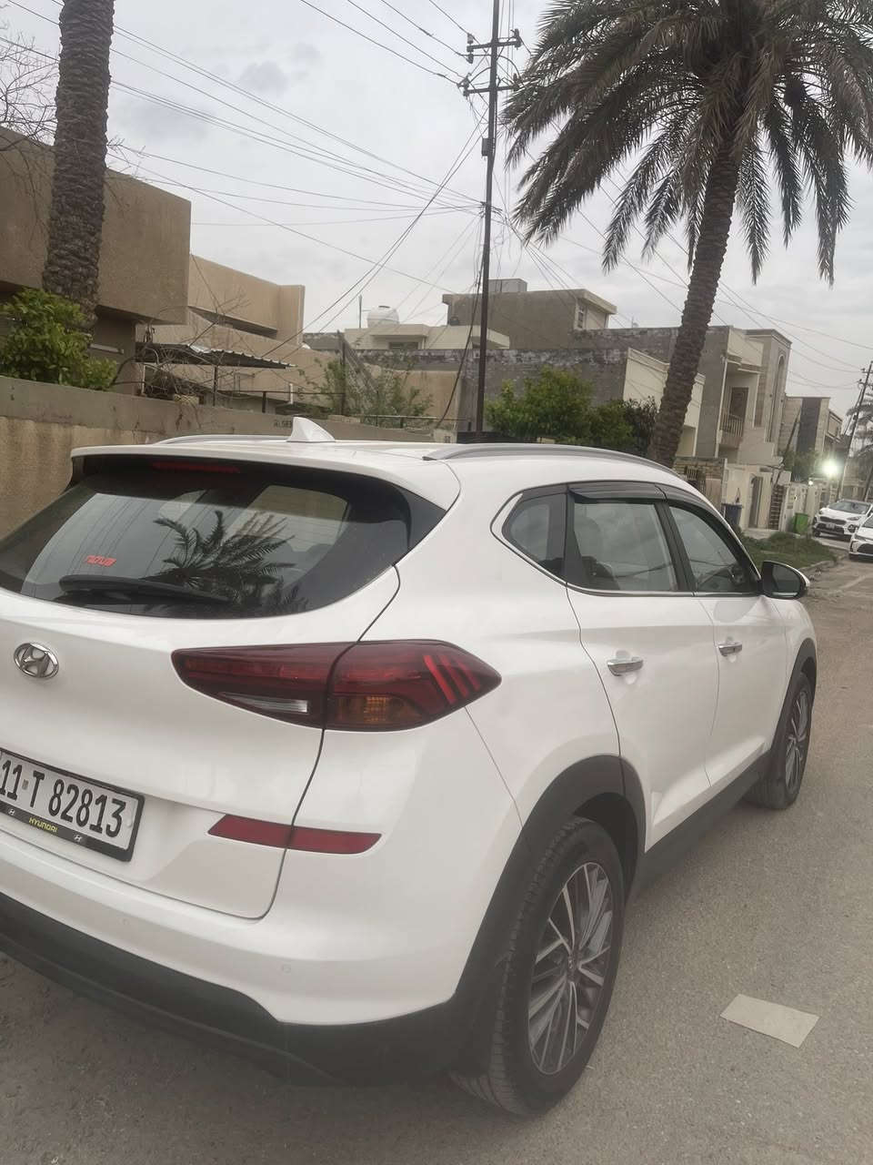 سلام عليكم 
توكسان موديل 2020
خليجي 
بصمه 5 عدسات كراسي كهرباء
رقم بغداد دولي 
سياره جديده بمعنى الكلمه 
بيه صبغ خشم البنيد فقط بدون داخل 
سعر 189 وبيه مجال المكان بغداد العامرية 
***********
