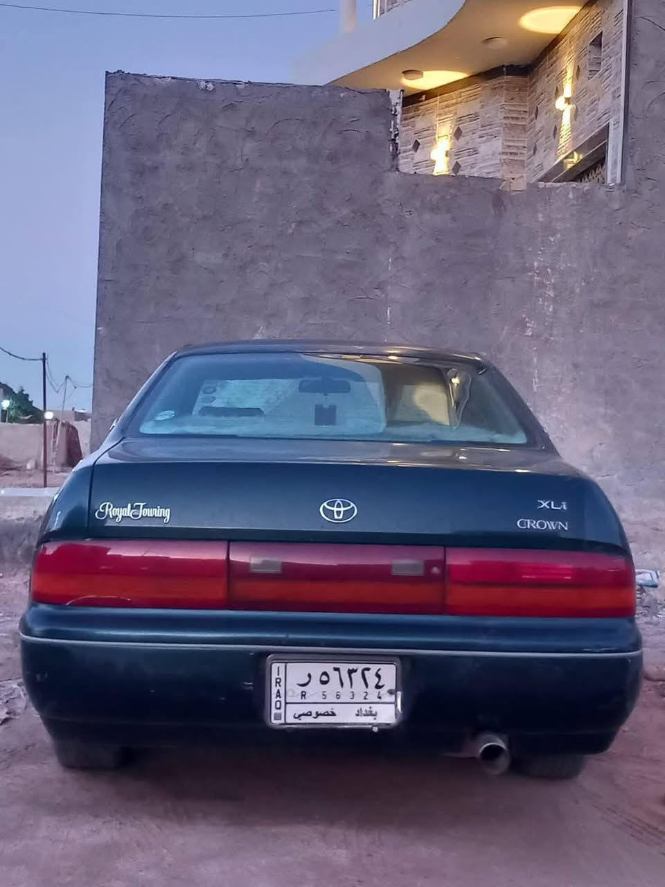 السلام عليكم 

  (اقرء التفاصيل للخير)
كراون بطه (مراوس اوبيع)
1موديل 94   سنويه لل 26 بسم صاحبي مداور بنفس اليوم 
2سياره مكفوله كفاله عامه من الدعاميه لدعاميه 
3مكينه وكير بل كارتون
4تبريد نقص غاز+باتري جديد + حداديه اماميه وخلفيه جديد + راديتر جديد + تخم تايرات جديد 
5 دواخل كله جديد دشبول وكشنات وبطاين كله مدوشم وجديد 6سيارة مصبوغه للجماليه اثرد جراد
سياره جديده بمعنه الكلمه مكفوله من كص ونقل جثه والاوصوليات كله جاهز وجديد ما جناي برغي ما ذب عليه  مكاني دوانيه قضاء عفك ***********
السعر/75وبيهه مجال

