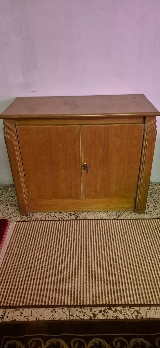 غرفة نوم صناعة عراقية للبيع 
العنوان / بغداد / طالبية


**إذا كنت صاحب هذا الإعلان وتريد حذفه لأي سبب، رجاءا أرسل رسالة إلى الدعم الفني**