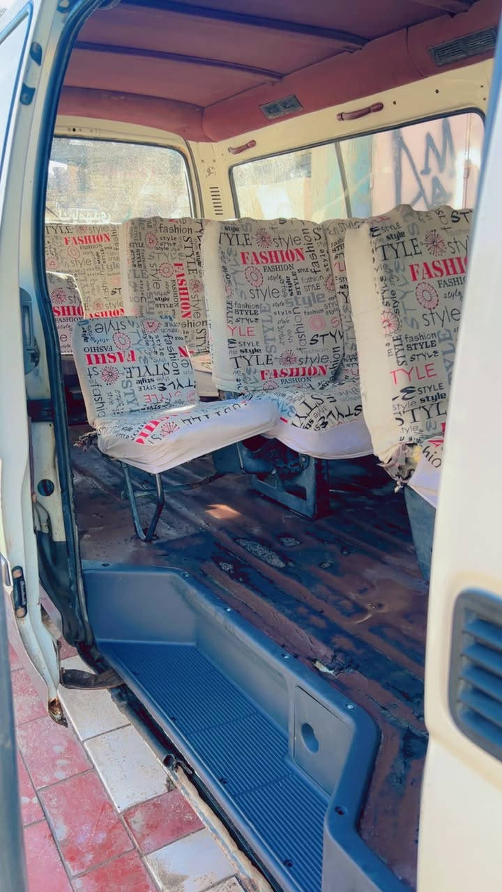 السلام عليكم سياره ماندل راعيه بس اني أبيع  موصليه 2014رقمً بغداد جاهزه من كلشي كير مكينه تخم تاير حداديه الصدر كله جديد ماحتاجه شي العنوان طوريج 
السعر 34 وبيه مجال لشراي 
الرقم ***********
