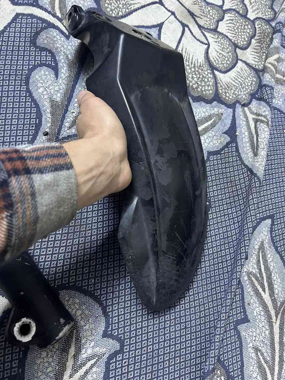 سلام عليكم غراض مال سكنس جبلي كله اصلي مال حاويه ستيرن وصدر وجاملغ رياضي اصلي ***********قيم وخذ حبيبي مارجعك فارغ بكاني بغداد شارع فلسطين
