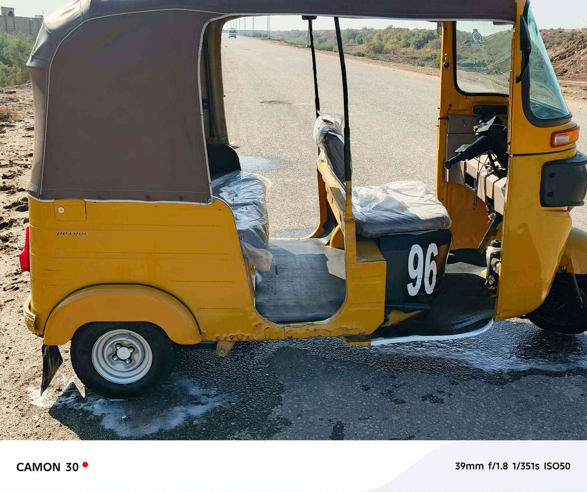 سلام عليكم تكتك 2019شهر 12يعني عشرين كشره كفاله مكينه بوشه وبستم أوراق وكيله شاكر أبو المجر سعر 5800 وبيها مجال مكان قلعة صالح شراي ينتصل ***********
