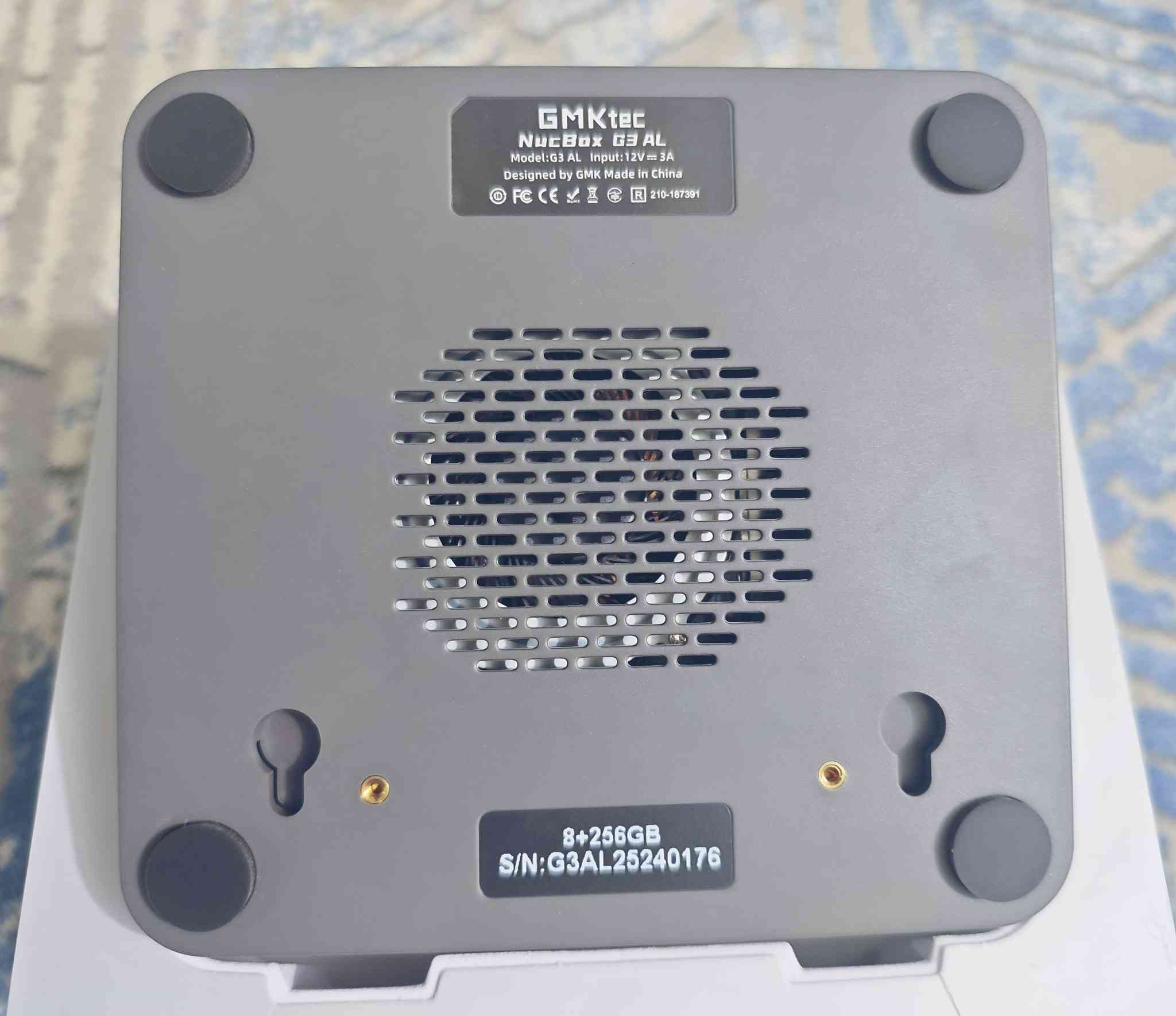 مني بيسي جديد غير مستخدم
mini pc 
المواصفات بالصور
للبيع او المراوس بـ ميني بيسي مواصفات اعلى
ما عندي توصيل
مكاني بغداد


**إذا كنت صاحب هذا الإعلان وتريد حذفه لأي سبب، رجاءا أرسل رسالة إلى الدعم الفني**