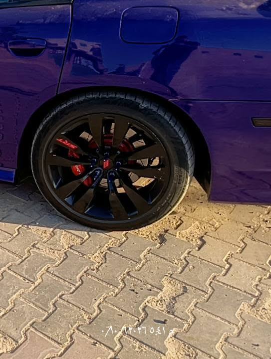 السلام عليكم شباب
غراض بيع او مراوس 
بنيد فافون srt
دعاميه خلفيه srt 
دركه فورجد 
فجوج تخم امامي خلفي برمبو 4 بستم 
عينه بلاديه srt موديل 14 
ويل 20 
***********
