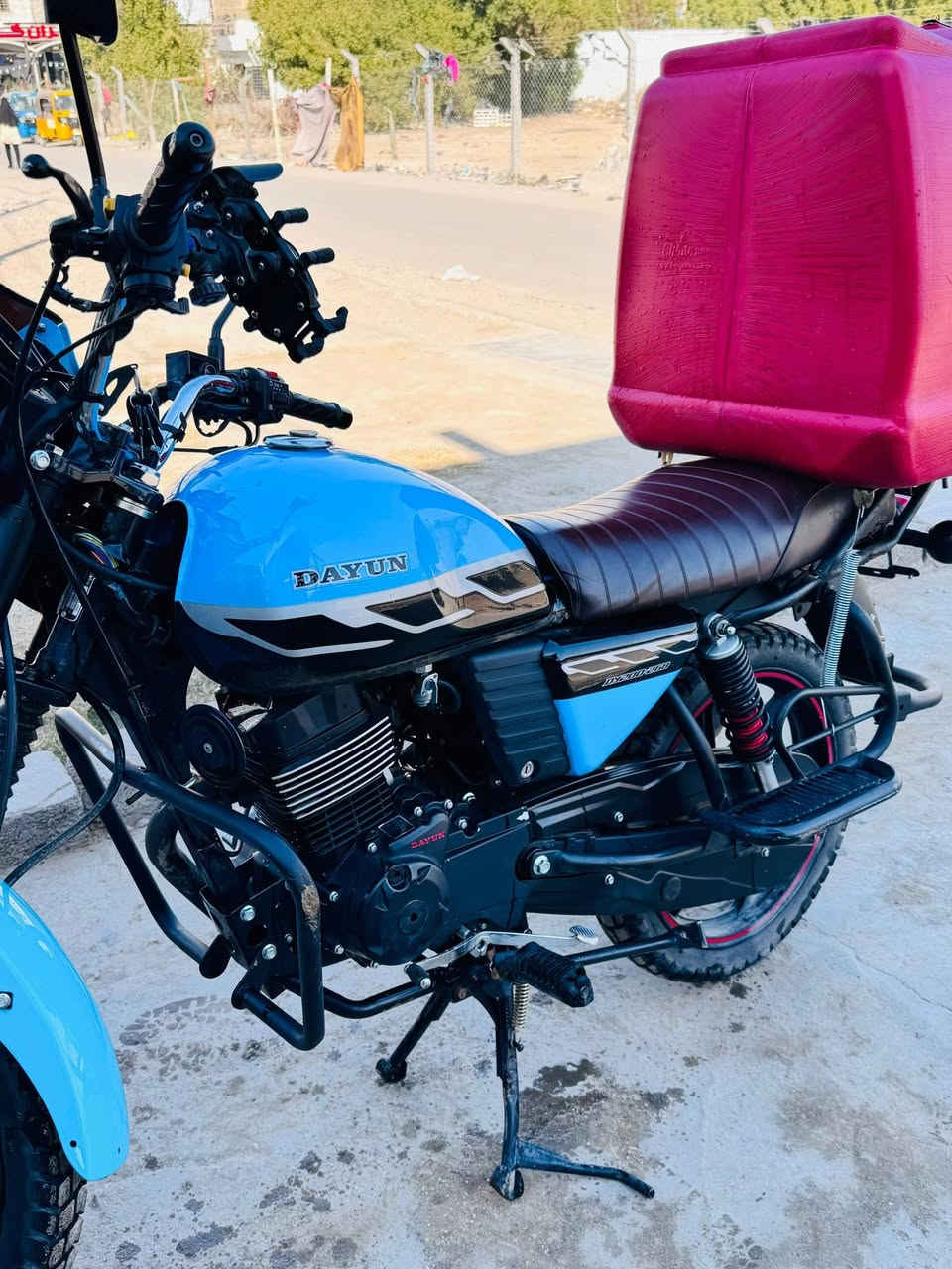 السلام عليكم دراجة دايوان جبلي موديل 23 بعدها بضمانهة رقم بغداد  صالي 3 اشهر من نزلتها 2900 وبيهة مجال ***********
