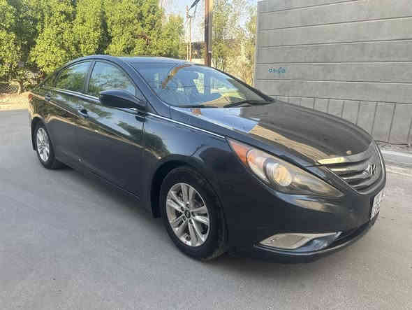 السلام عليكم سياره سوناتا موديل 2012وارد امريكي صور حادث منشوره بدون تبديل بدون دواخل كفاله عامه مواصفات نص فول محرك كير صدر تبريد تخم تاير مكفولة رقم بغداد تحويل مباشر سياره جاهزه حلوه كلش سعر 97بيه مجال بصيط العنوان بغداد الامين شارع نواب النتصال ***********
