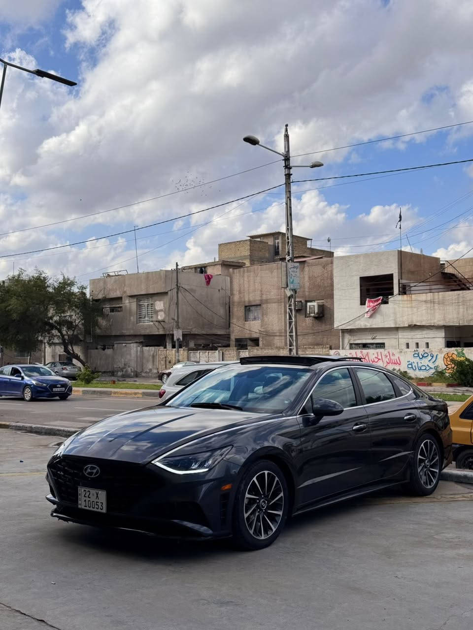 بسم الله الرحمن الرحيم

 سوناتا مديل 2022 وارد أمريكي  اعلئ فئه لمدد 
محرك 1،600 تيربو
✨ المواصفات فول 
 بصمة ( ابواب + صندوق ) 
🟥 تشغيل عن بعد 
🟥تحكم ريموند 
🟥 شاشة جبيرة ( كار بلي + اندرويد )
🟥 واير ليس شحن 
🟥مثبت سرعة 
🟥قيادة ذاتية 
🟥تحديد مسار 
🟥 رادار امامي 
🟥رادار جانبي 
🟥رادار خلفي 
🟥توقف ذاتي عند الخطر 
🟥كامرا دوارة 360
🟥مثبت ستيرن 
🟥سايد بريك بصمة 
🟥مودات قيادة ( نورمال - سبورت - سبورت بلاص - كوستم)
🟥كشنات تدفئة 
🟥 بانوراما 
🟥تبريد بيانو 
🟥تبريد قطعتين 
🟥لدات بلادية بالدشبول 
🟥كيجات بالعداد تظهرلك قراءة (حماوة الدهن - التيربو - العزم)
🟥كيجات دجتال تتغير ويا كل مود مثل ماموضح بالصورة
🟥 شفتات ستيرن 
🟥نظام سماعات BOSE اقوى انظمة سماعات
🟥جامات اوتو
🟥اوتو هولد
🟥كشنات جلد
🟥محرك 1،600 توربو 
🟥لدات امامي خلفي 
🟥تخم تاير جديد 
ماشيه 122الف كيلو 
السعر 177وبيه مجال قليل
🟥سبير مال شركه جديد بمعنى الكلمة حتئ ماء الراديتر بعده مال شركه 
🟥السياره بدون نقص برغي واحد 
🟥وبعد هواي مواصفات بيهه
🟥 عنوان بغداد 
ضرر السيارة حادث فقط بنيد بدون دواخل
سيارة بسمي  رقم  اربيل مميز 
التواصل يتوفر واتساب 
***********
