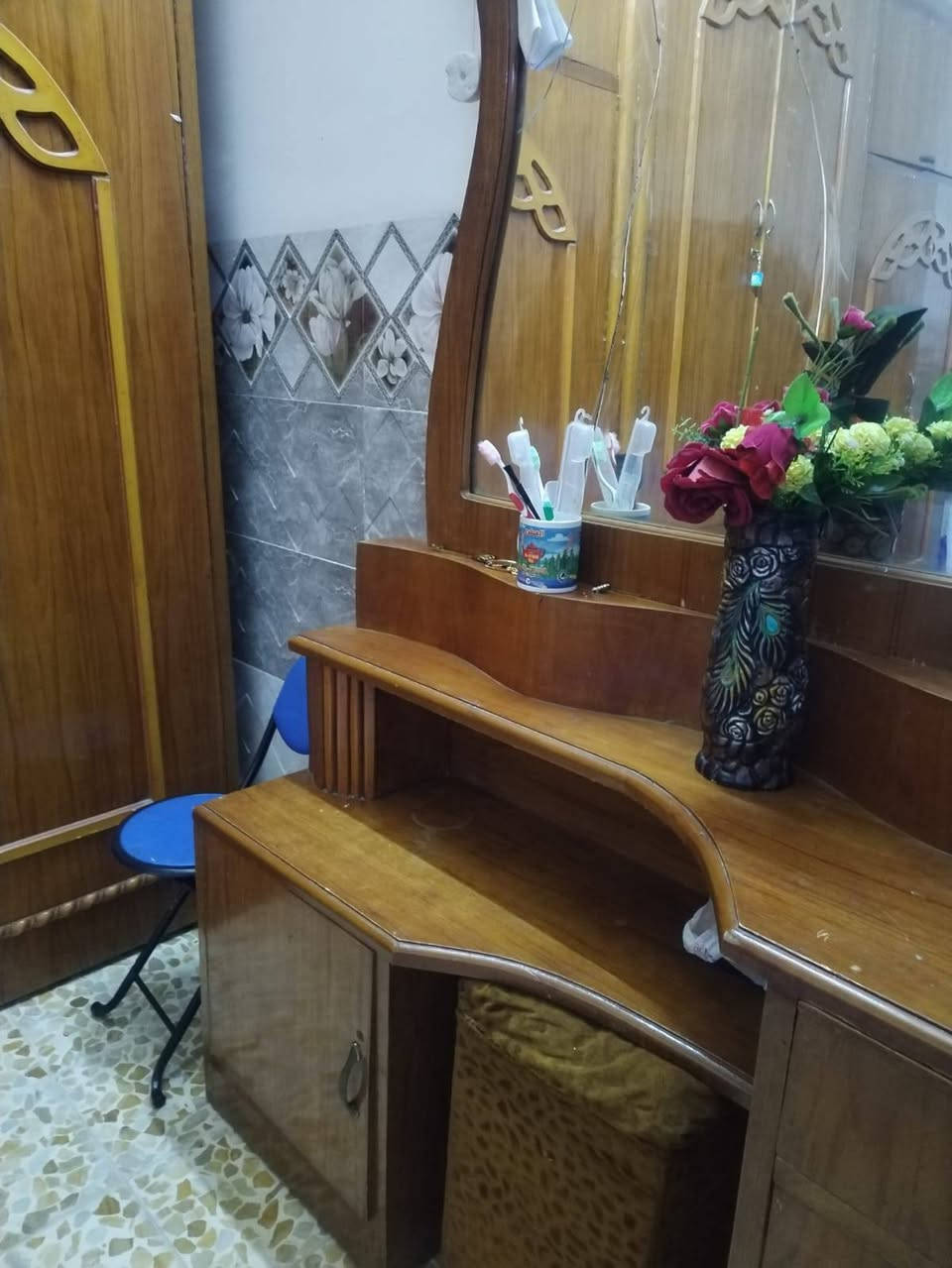 غرفة نوم 💤 صاج ملحق 6 ابواب خشب ثقيل كلش ..السعر 750 قفل
عنوان يارمجة الشرقيه


**إذا كنت صاحب هذا الإعلان وتريد حذفه لأي سبب، رجاءا أرسل رسالة إلى الدعم الفني**