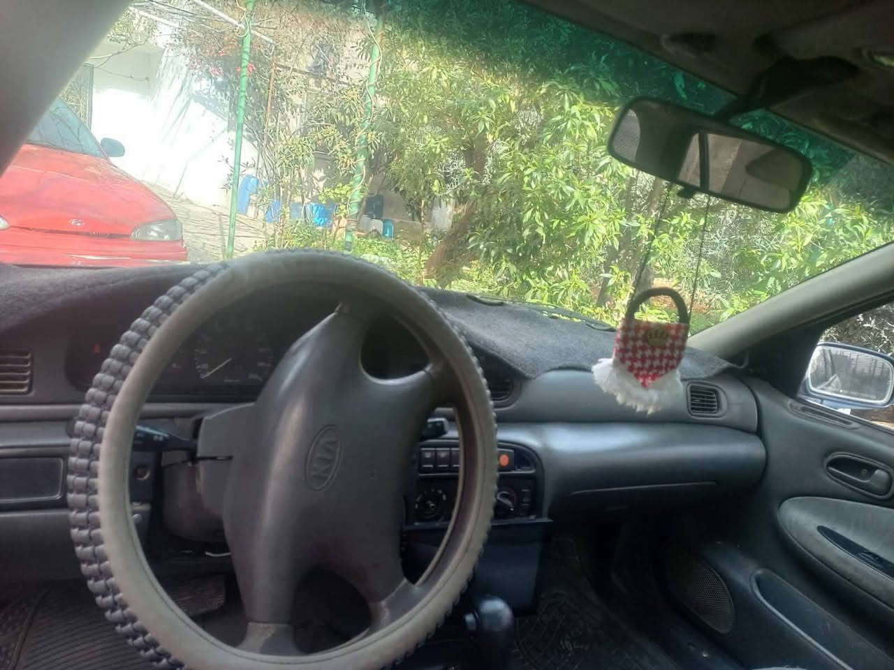 بسعر 1300 كيا سيفيا موديل 95 اتوماتيك ومرخصة ل شهر 4 حالة القير والماتور ممتازة  السيارة بجرش


**إذا كنت صاحب هذا الإعلان وتريد حذفه لأي سبب، رجاءا أرسل رسالة إلى الدعم الفني**