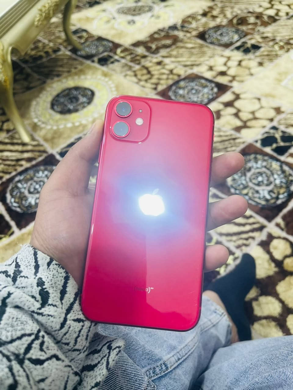 السلام عليكم أيفون ١١ عادي جديد جداً مكان بغداد الزعفرانية بطاريه٩٥ وبل تحديث صارت ٩٣ مكفوووول فيس إيدي شغال الجهاز ضمان سبوع جهاز جديد ***********
