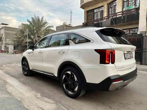 سلام عليكم من رخصت الادمن المحترم
سورنتو 2024 خليجي جديده بوضع الشركه مكفوله 
كفاله من الصبغ والشخوط مكينه كير بوضع الشركه سياره جديده بمعنه الكلمه ماشيه 39حقيقي وعل فحص صدر امامي وخلفي بعد بوضع الشركه تراي زيرو طكه متسمع لوك سياره مواصفات 
قماره حديد
كشنات كهرباء 
جنطه كهرباء 
كير موس 
دبل كشن كهرباء 
سايد بريك بصمه 
دشبول ليزري 
اريل انفكيشن 
بردات بيبان خلفي  
دبل كشن كهرباء 
3انضمام قياده عادي وسبورت
 ونورمان 
تبريد بيانو 
بصمه تشغيل 
وبصمه ابوابً
لايت عدسات كامله 
بكلايت آيل ايدي 
لد نهاري 
مري شفط 
خمس ويل كب 19 
حساس امامي 
وخلفي 
كامره خلفي دواره 
ترايش نيكل 
محرك 6سلندر 3500 
مانع انزلاق 
وباقي مواصفات سورنتو معروفه فول عده فوريل 
اتصال ***********
***********
ضمان دوليه
بسمي من شركه
مكاني بغداد المنصور

السعر ٣٠٨ورقه 
وبيها مجال
