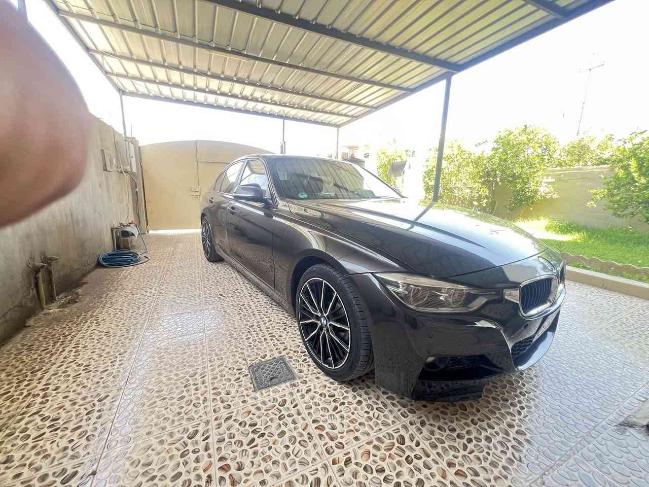 bmw 2018 xdraiv 320فول مواصفات شاشه حساسات كامره دواره سلايت ماشيه118 تحكم ستيرن قفل سرعه ماوس شاشه لمس تبريد ثلج محرك 4 توين توربو 
الضرر جاملغ سايق وبيهه طخه بلباب مامصلحهه
***********
