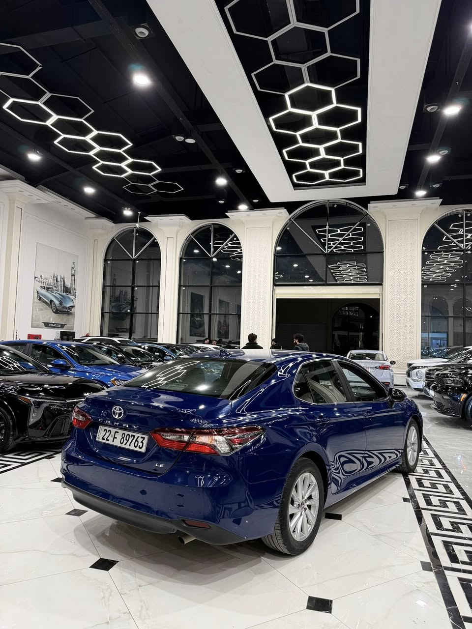 تويوتا كامري وارد امريكي موديل 2023 محرك 2.5 مواصفات LE شاشه جبيره كاميره خلفي كشنات كهربائي رادار امامي لايت زينون ويل كروم تحكم استيرن تحديد سرعه بعد هوايه مواصفات بيها سياره مكفوله من اي نواقص كله بشرط ضرر جملغ وربع باب سايق بدون ضرر داخلي بدون تعديل بدون شخوط بدون بقسات كله بشرط ارباك فقط برده طاك الباقي بجم خلف كبس سياره ماشي٥٣الف سياره مرقمه رقم سنويه جديد بشرط 
تحويل اووكاله مكان سياره إربيل شريكه ابو ظبي كارس. سعر. 182$😳🔥

*********** وتساب
***********
