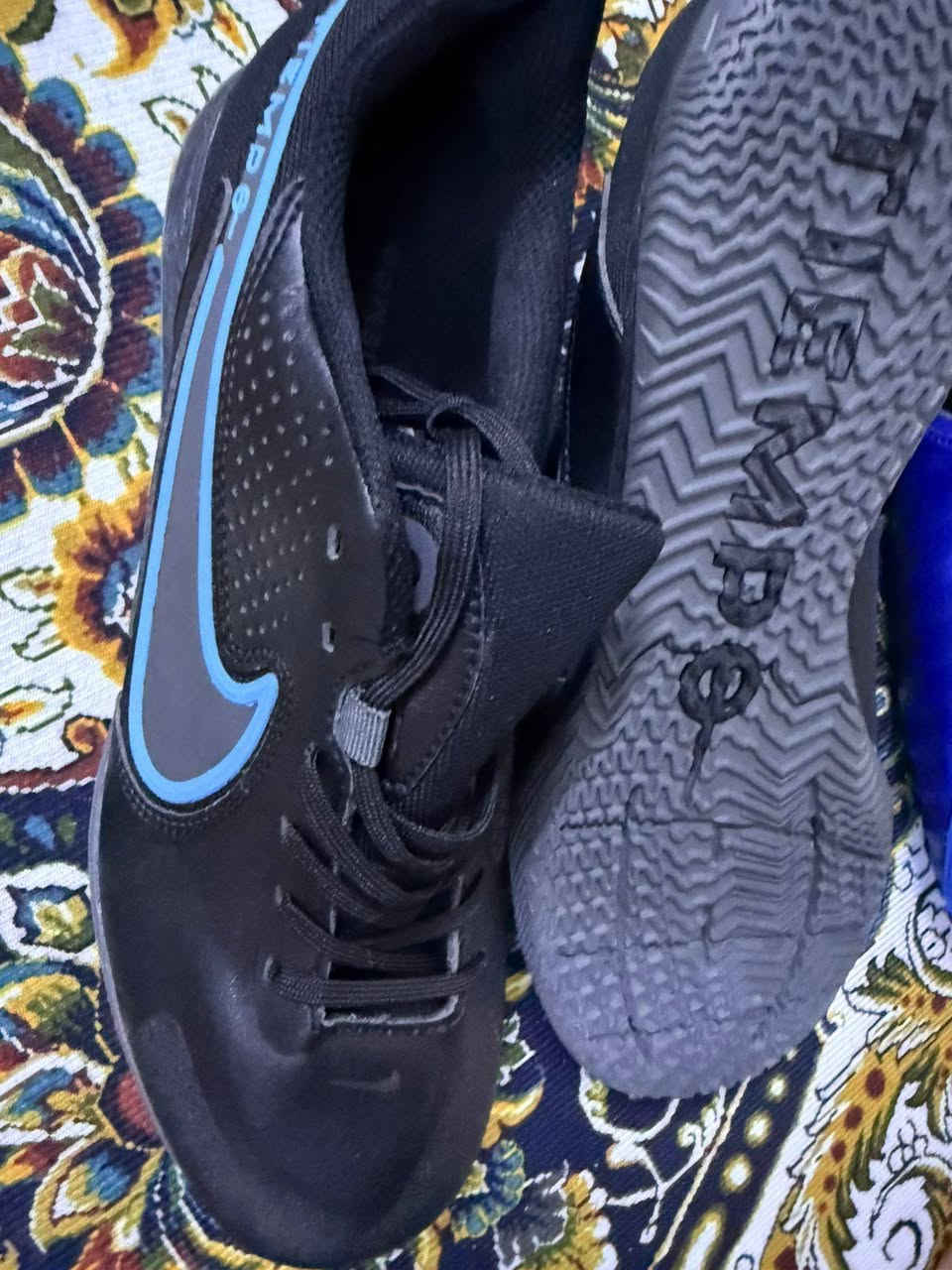 اخوان احذيه مال صالات سعر قطعه ١٧ ويه توصيل ٢٢ قطعتين ب٣٥ ويه توصيل٤٠ طبعا قياس ٤٣ وقياس ٤١


**إذا كنت صاحب هذا الإعلان وتريد حذفه لأي سبب، رجاءا أرسل رسالة إلى الدعم الفني**