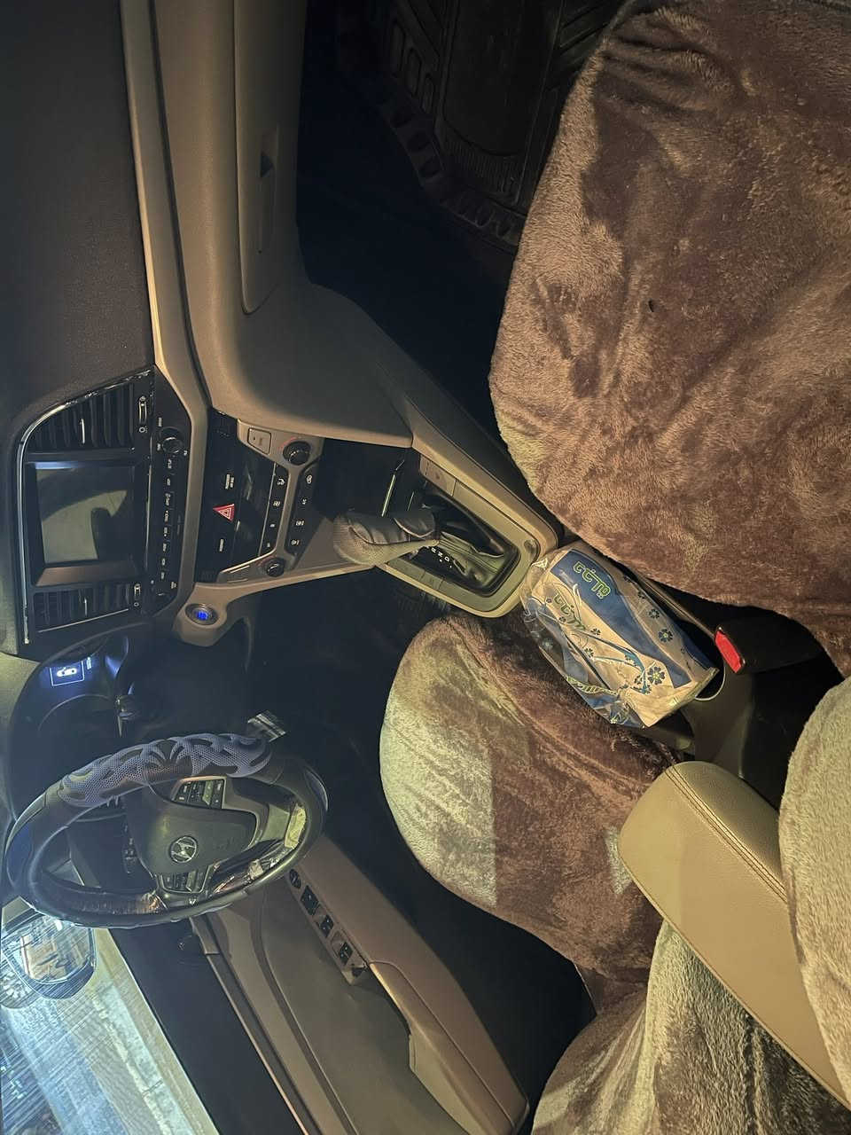 سلام عليكم هونداي النترا وارد امريكي موديل 2017 ضرر بنيد فقط والباقي كفاله سعر 125 ورقه بي مجال المثنى الرميثى استفسار ***********
