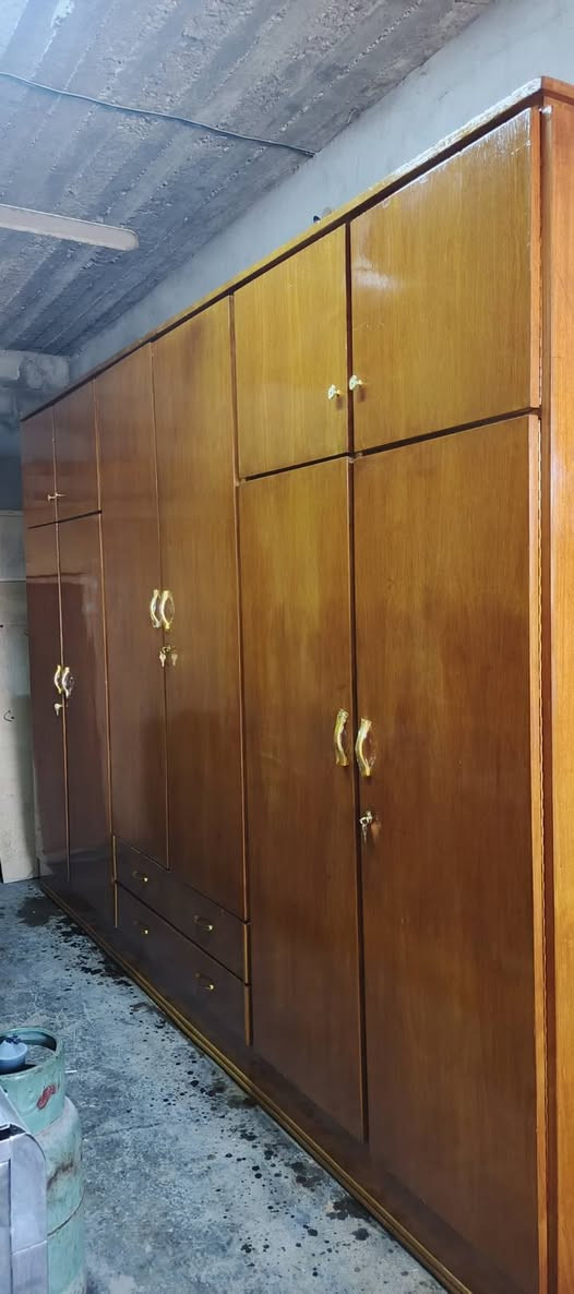 🔹كنتور ٦ باب ملحق صفاح صاج مقطع 🔹
🔸ارتفاع مترين وربع حطاطة مستعمل  🔸
🔹شغل درجة اولى صاج ٤ملم نظافة ٩٩٪🔹
🔸جلولاء سوق السبت مجاور الكراج👍🔸
🔹*********** اتصال واتساب ماسنجر📲🔹
