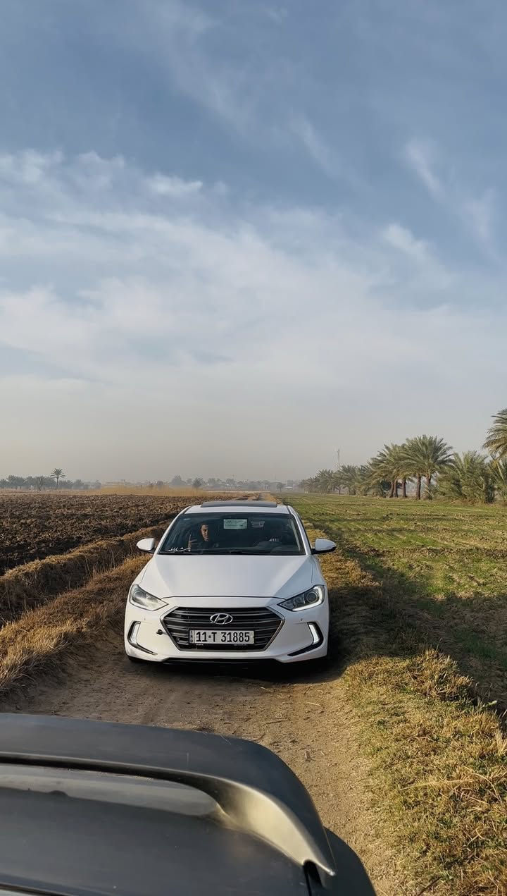 السلام عليكم النترا للبيع 2017 فول مواصفات الايراني GLS كفاله عامه ما عدا رصعات بسيطه 
تدفئه وتبريد كشنات اماميه 
وتدفئه كشنات خلفيه
حساسات اماميه وخلفيه 
كشانه جلد
نقطه عمياء
كشن كهرباء خزن 
بصمه تشغيل
فتحه سقف
لايت عدسه تحكم رفع وتنزيل
مري قلاب وكهرباء 
محرك 2.0 دوش
تخم تاير جديد
السعر175 بيها مجال
متواجده في الفلوجه معرض الامارات المركزي


**إذا كنت صاحب هذا الإعلان وتريد حذفه لأي سبب، رجاءا أرسل رسالة إلى الدعم الفني**