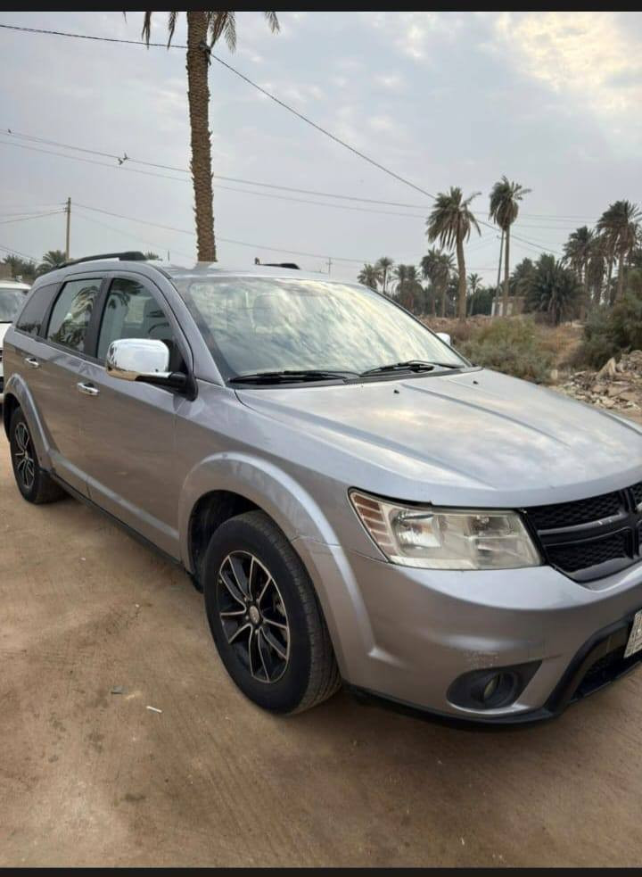 دوج جورني 2017
[[ للبيع او المراوس ]]
 سياره جاهزه 
تبريد كير مكينه
 غاز + بانزين 
 مكينه V4  / 2400 
سياره معوقين لشهر  العاشر وتخلص 
اسويلك وكاله
3قطع تبريد
السعر 105  
*********** ناصرية, ذي قار
