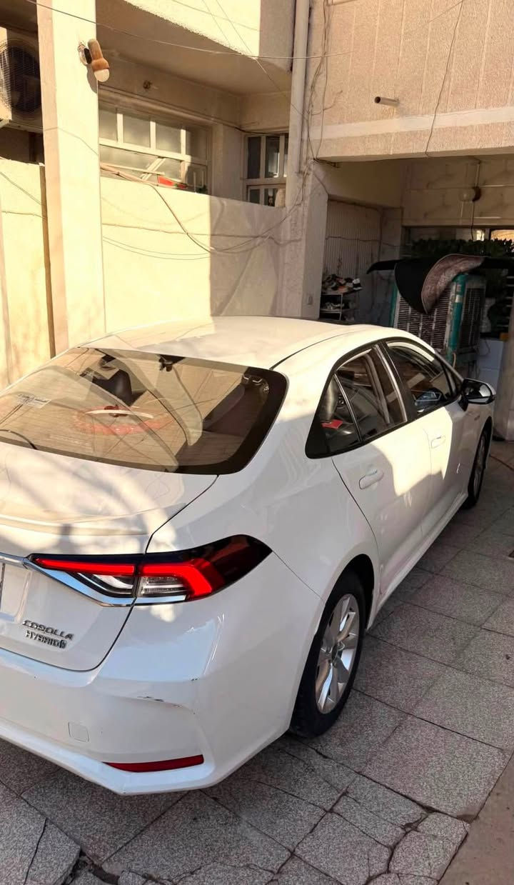 السياره ماشيه ٥٩ الف حقيقي 
مواصفاتها
داخل جلد لونين ماروني واسود 
بصمه
فتحه 
شاشه كار بلاي
كامره دواره
نضام ترحيب 
تحديد مسار 
رادار امامي
السياره كلشي مناقصها واحلا من الصور 
السياره مكفوله من تكحيل وصبغ عدا مكانين صغار كلش بيدي ار 
بداير الجاملغ الامامي ٤ اصابع وبالباب الخلف السائق اقل الشبر 
فقط ذني وثنينهن مامبينات 

السعر 132 بيها مجال بسيط حك الجيه 
مكاني بغداد الجديده 

‭***********‬
