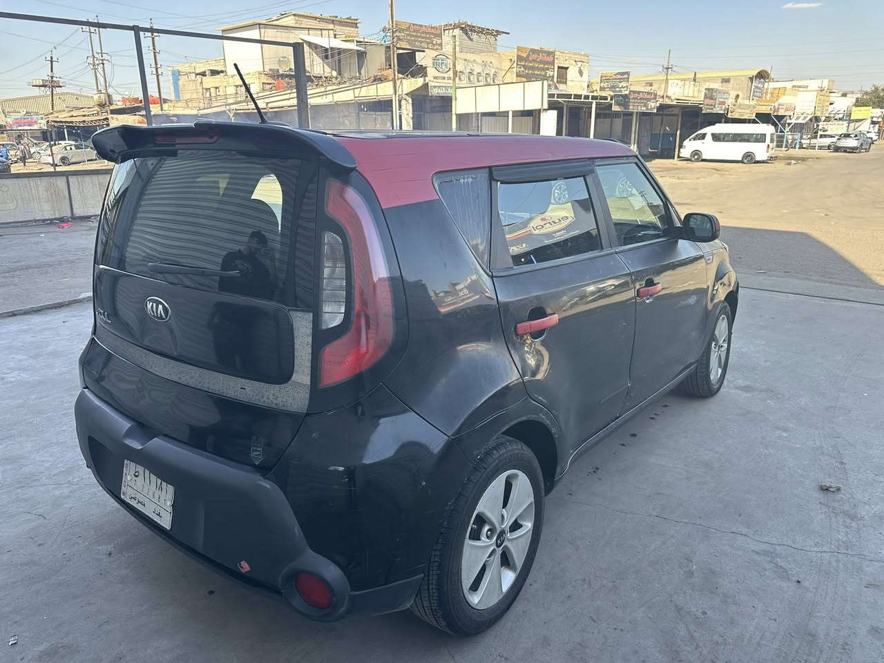 كيا صول امريكي 2016 اسود لون⚙️ محرك 1600 GTI✅ رقمها بغداد السنويه ل2028 تنتهي وغرامات صفر ضمان مكينة وكير ❄️ التبريد ثلج🔋 باتري جديد🛞 الإطارات بحالة جيدة 🎨 بيها جراد بسيط وطخات موضحة بالصور📋 مسويلها فحص سونار مرفق مع الصور الموقع: بغداد
السعر: 8,800$وبيه مجال بسيط 
📞 للتواصل واتساب: 🟢***********🟢 بغداد
