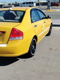 من رخصت الادمن سياره سبكترا للبيع مديل2009 سياره جديده بمعنى الكلمة ما...