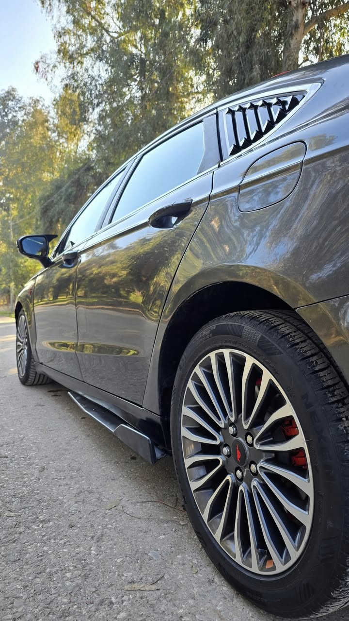 سلام عليكم
فورد فيوجن موديل 19 se 🚘 امريكي 🇺🇸

محرك 15 توربو 🚀 🔥

سياره بيه 5 قطع حادث امريكي بدون دواخل و بدون شاصي وايرباك

‌‎مواصفات SE

‌‎سلايد

‌‌‌‎تشغيل واطفاء عن بعد

‌‌‌‎فتح وغلق النوافذ عن بعد

گير ماوس

ابواب بصمات

رمز سري لفتح باب السائق

( 4 ) تايرات جدد نوعية اصليه ماركه

لايت زينون عدسه ناصي وعالي 🔦

‌‌‌‎تبريد منفصل يمين يسار بالاضافة لقطعة التبريد الخلفي

‌‌‌‎ كشنات جلد + كهرباء + تدفئة

‌‎وضعيات خزن لكشن السائق ✅

‌‎ويل كب تيتانيوم حجم 19

‌‌‌‎تحكم ستيرن

سستم صوت سوني

شاشة كبيرة ومحدثه اخر تحديث 🔄

‌‌‌‎هاند بريك كهرباء

السياره كامل فول كماليات ماناقاص من اي شي يعني فول سبورتي 🔥

محرك وگير وكهربائيات كله ابشرط 👌

رقم اربيل 

تريد تحويل او وكالة 🔄

ماشيه 152 الف  🛣

الله يشهد السياره ماناقصه اي شي يعني الي راح ياخذه مااضن يصرف عليه ربع دينار لان صارف عليه مبلغ خيالي من جميع النواحي والسياره كلش نظيفة خارجي وداخلي بدون اي عيوب

كير ومحرك وكهربائيات كلها بشرط
صيانه عامه بطارية وطخم تايرات وطخم دسكات وطخم بلكات ودهن محرك وهايدروليك الكير وفلاتر كلها جديده

مكان 📍 السياره محافظة {اربيل}


**إذا كنت صاحب هذا الإعلان وتريد حذفه لأي سبب، رجاءا أرسل رسالة إلى الدعم الفني**