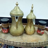 دلتين نحاس • حب رمان مختوم • مطرّق يدوي