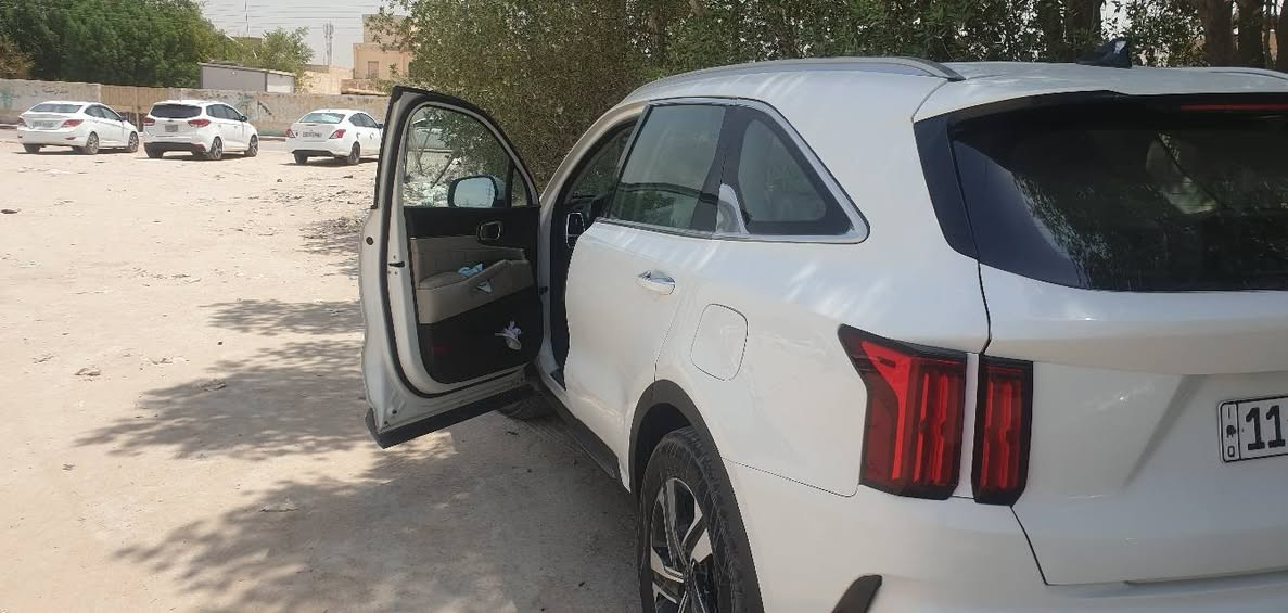 ياالله يارزاق ٢٣ ماشيه ١٢الف  بيه صبغ  ٦اسلتندر خليجي كيرماوس ***********

