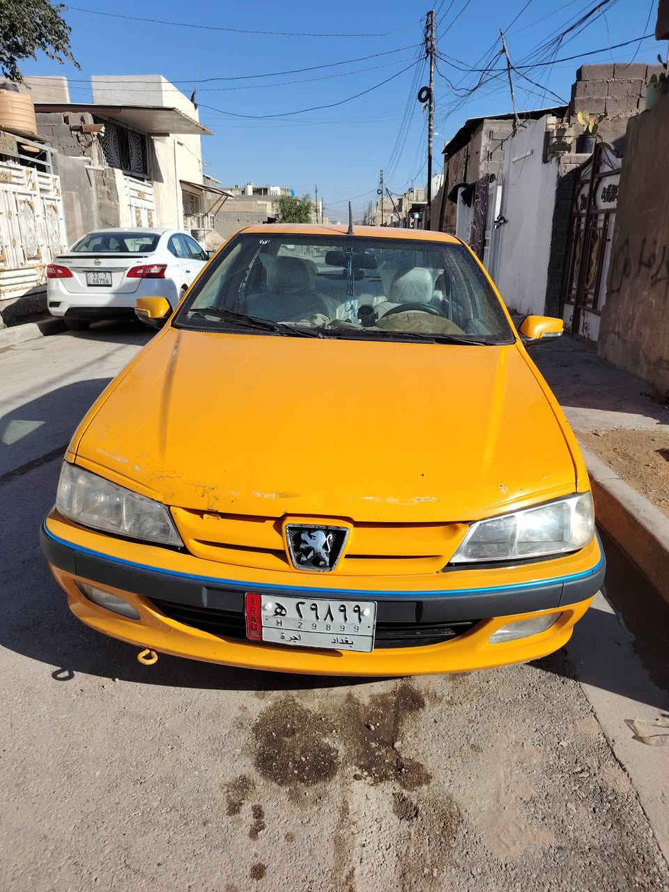 بيجو بارس ١٨
سياره بيه صبغ باب الوره سايق وبيه بارد الباب الوره الصدر وجملغ الامامي جهة سايق بي بارد
السياره مابيه ضربه قويه ولا بيه ش مبدل 
السياره خير من الله كير مكينه تبريد نعمه
عوزه بس صدر السياره ماعدي اسوي
بسمي السنويه ٢٩ تحويل مباشر
مكاني بلديات
السعر ٥٤ بيه مجال للشراي هاذ رقمي ودلل ***********
