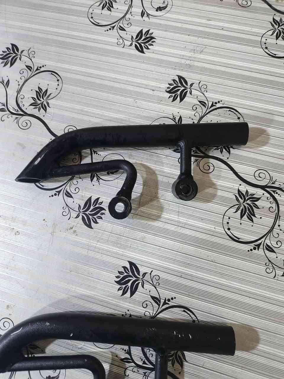 السلام عليكم غراض سكنس جبلي سبايدر وبك لايت وبعد عندي كتف شحن الأصلي البلادي مكاني حله حي الجزائر 
***********
