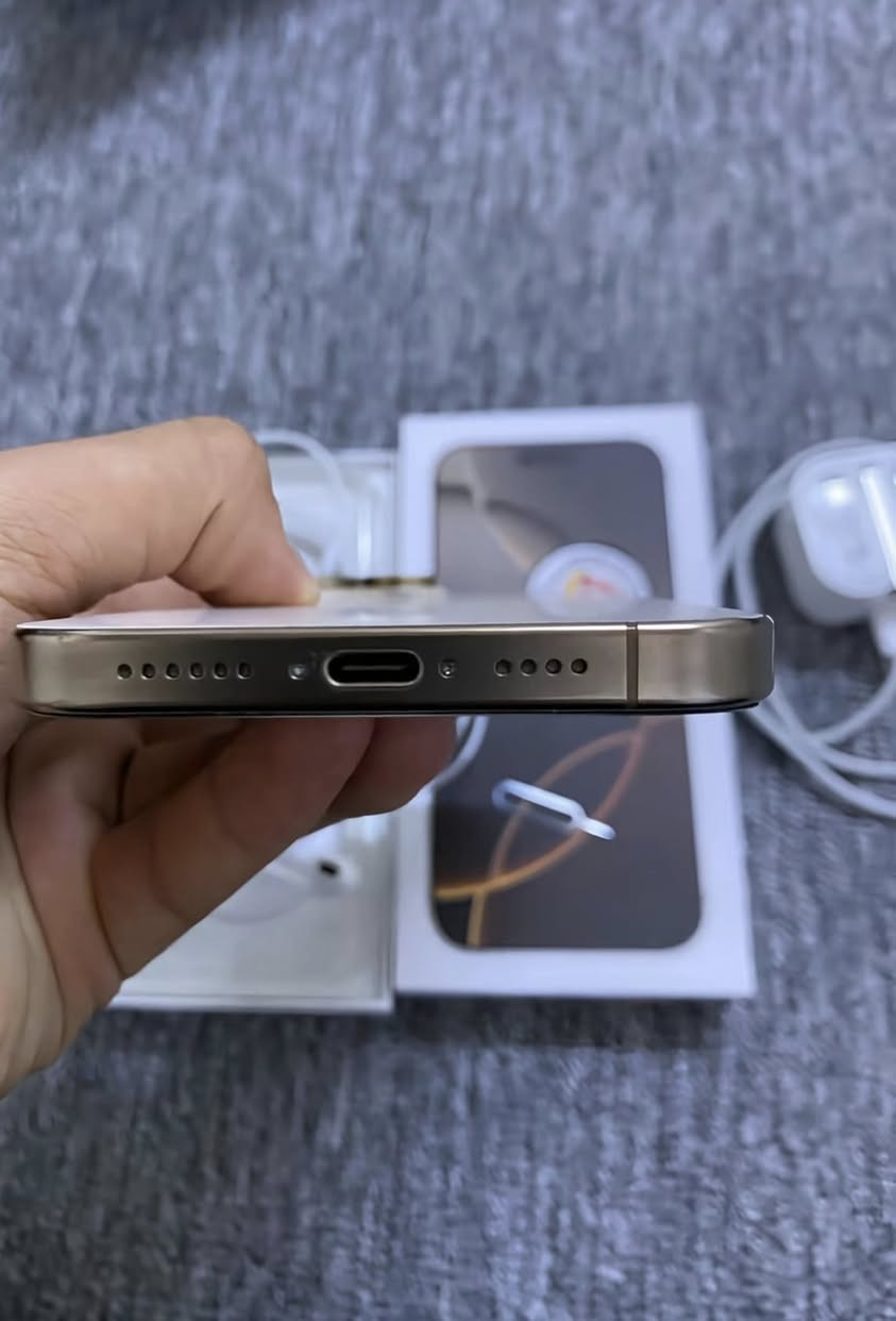 ايفون 16 برو ماكس
 بطارية  97
ذاكره 256
 جهاز نضافته 100‎%‎ 
مكفول من كلشي
 لونه صحراوي كل ملحقاته كاملة 
وبعده بل ضمان 
سعرة مليون 350 وبي مجال للشراي


**إذا كنت صاحب هذا الإعلان وتريد حذفه لأي سبب، رجاءا أرسل رسالة إلى الدعم الفني**