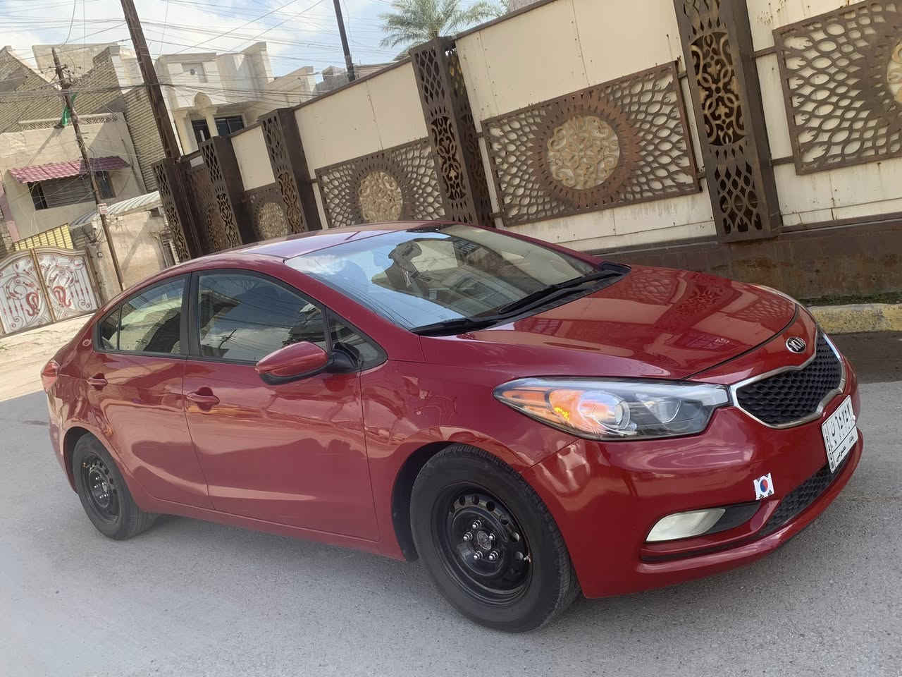 سلام عليكم فورتي 2016 حادث جاملغ فقط صور الحادث بلمنشور لغد وشواصي مكفولات محرك 1800 دوش 
كير مكينه تبريد صدر بشرط.. مامفتوح 
منضومه زنون + شاشه وكامره + دوشمه ارضيات 
تخم تاير جديد وترايها شرط زيرو 
بيها بلعراق شخط بلباب الخلفي وجاملغ ونصبغن بدون دواخل رش فقط بدون ضربه 
سعرها 112$ وبيها مجال للشراي اتصل وتدلل 
مكاني بغداد البلديات 
وهذه رقمي ***********
