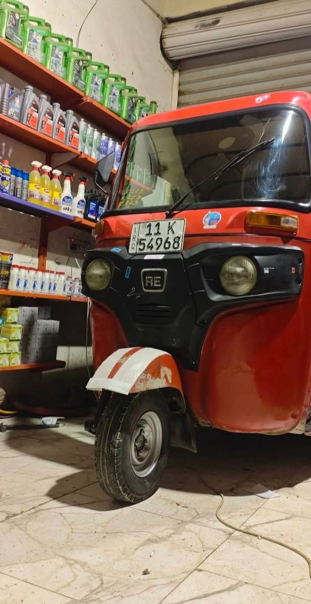 سلام عليكم تكاتك موديل 2018
محسوبات على 19
عدد 4 تكاتك جاهزه
شراي خابر متوازي عل بيعتهن بي وتساب وبي رصيد 
او موجوده 2021 يعني خمس تكاتك
ملاحضه تكاتك مو الي بس اني اعرف ناس يريدون يبيعوهن ونروح اني وياك اني اتكفلك بكلشي وناس كرايبي بس تنطيني عموله لا اكثر وله اقل واني اتكفل بسرقه وعشاير وتدللون وهذه رقمي *********** وتدللون
