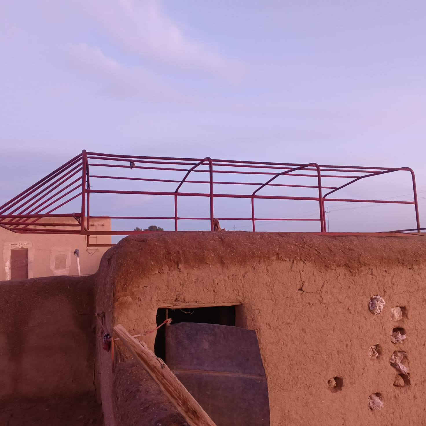 اسلام عليكم
اسلام عليكم
قمريه للبيع مال كيا فحل قمريه نضيفه و مستعمله شي قليل موجود وياها چادر تريد بدون چادر السعر مع الچادر 150 بدون چادر 100 الاستفسار الاتصال على الرقم / ***********
