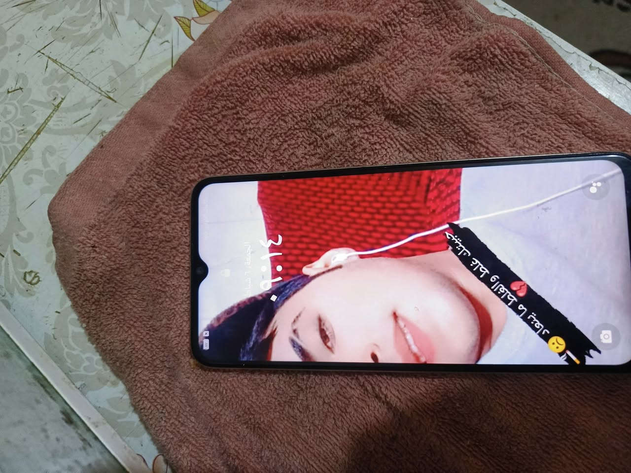 السلام عليكم 

اوبو A38 
ذاكره 128 
نضافه كدامك 
بصمه اصبع 
بصمه وجه 
جهاز مفول للاخير 
لا تسئل شبي مابي 
جهاز كفاله عامه 
صوت كارثه مو بس ستريو 
جهاز يخبل 
سلاسه حلوه 
كامره حلوه 
 
سعر 100 وبي مجال شي بصيط 
جهاز كفاله اكرر 
مكاني حسينيه الراشديه 
خاص مفتوح 24 ساعه


**إذا كنت صاحب هذا الإعلان وتريد حذفه لأي سبب، رجاءا أرسل رسالة إلى الدعم الفني**