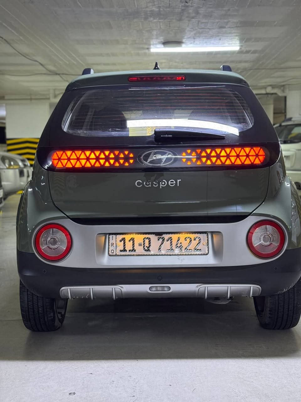 هونداي كاسبر موديل ٢٠٢٣ ماشيه ٢٤ سياره كلش جديده بيهة ربع جاملغ وداعميه مبدله نفس لون سياره فول للاخير اربع رادارات وفتحة سعره ١٢٥ ورقه وبيهة مجال بسيط مكاني بغداد الكراده رقمي ***********
