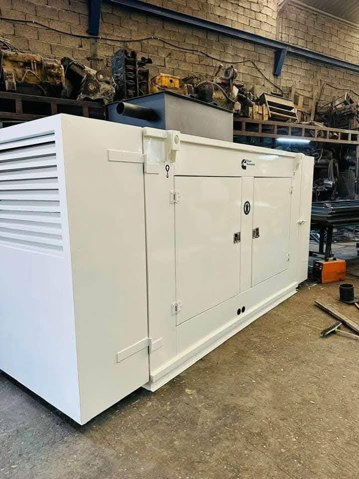 مولد كمنز 24ولف  6سلندر نحاس 100% ظمان التوليد
متوفر كاتم صوت نسبة الكتم ١٠٠%

المحرك غير مجدد بلادي    سوبر جويتر انتر  كلرر

شرط الحمل 600 امبير

التوليد  250كيفي فعلي

تانكي كاز بلادي 

نظام حمايه كامل إطفاء وتشغيل ذاتي

للاستفسار اكثر الاتصال على الأرقام 📞

*********** وتساب

***********وتساب

***********وتساب

العنوان اربيل الصناعه الجنوبيه متوفره خدمة توصيل لجميع المحافظات

لدينا جميع انواع المولدات بجميع الاحجام والماركات

بأنسب الاسعار

#ابو عبدالله أربيل للمولدات الاوربيه
