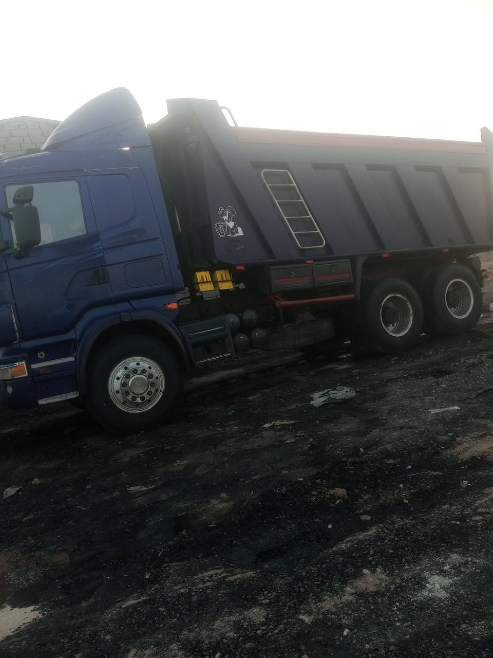 سياره للبيع سكانية سكس جاهزه تخم تاير مكينه 8لاتبخير ولاتنقيص بسمي تحويل ثاني يوم  مكان البصره سعره خاص ***********مديل2006
