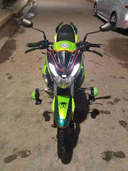 السلام عليكم هاوجيDF للبيع موديل 23 ماطور جاهز من كلشي ماشي 16الف السعر 20قفل ورجان لأحد يكتبلي بتعليقات الي يريد يراسلني على الخاص وهذا الرقم ***********
