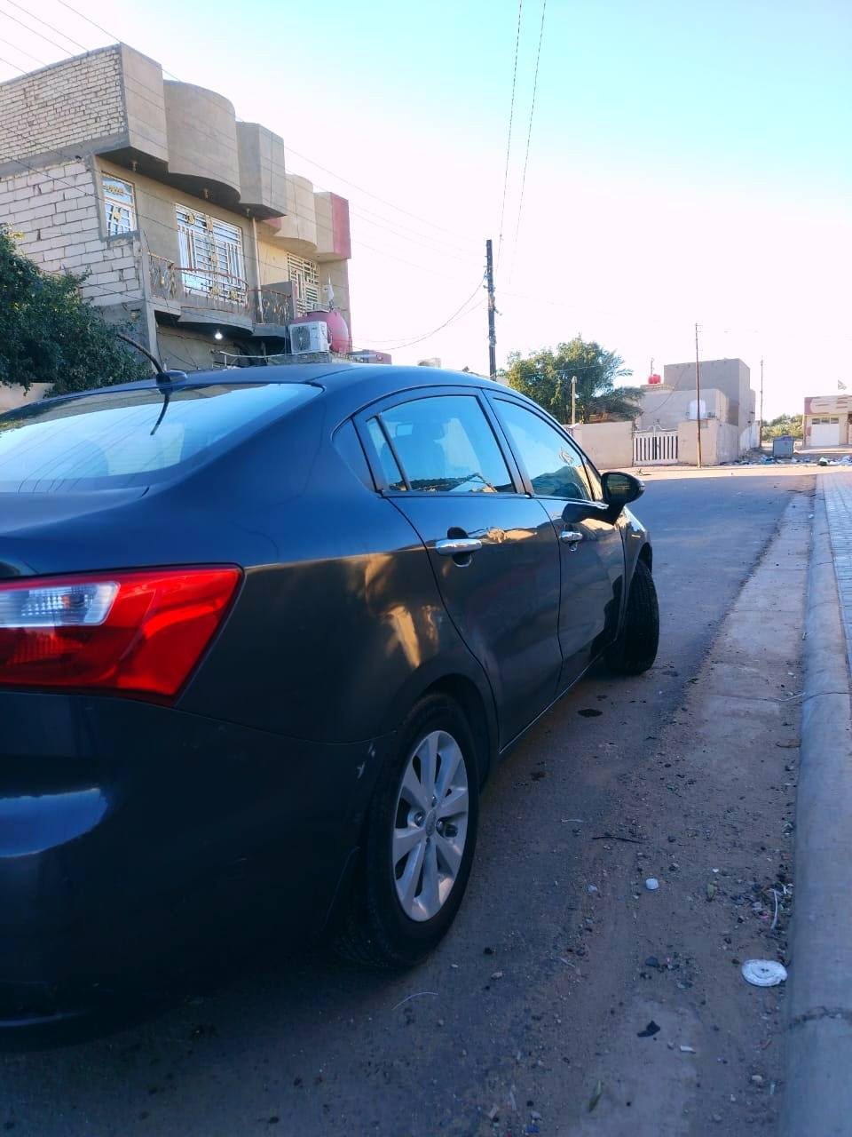 سلام عليكم كيه KIA  للبيع السياره ليبل واحد بدون دواخل مكينه وگير خير من الله مكينه ١٦٠٠ 
السعر ٨٤ وبيها مجال حك الجيه 
اخوتي لحد يجيني على الماسنجر  تره مارد على احد 

هاذ رقمي  ***********  وعنواني كربلاء
