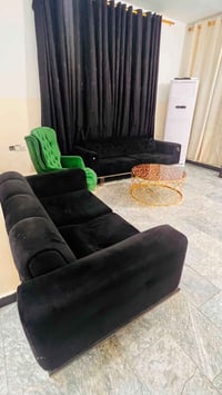تخم تركي للبيع عدا الكرسي سعر 400.   رقم الهاتف 07703133306