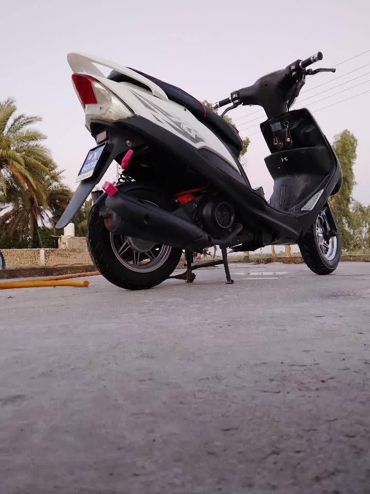 سلام عليكم دراجه ماكس عدله للبيع الدراجه خير من الله تجي تفحص وتاخذ السعر 425وبيها مجال المكان الغالبيه سيف سعد الاتصال على الرقم ***********
