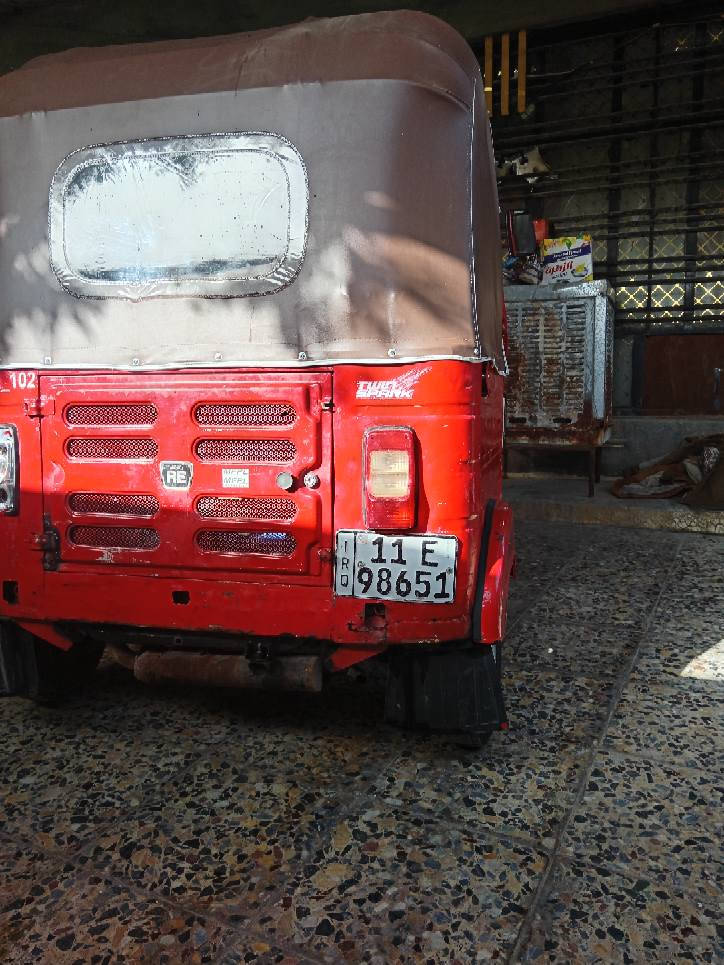 السلام عليكم تكتك للبيع موديل 18 ارقام انكليزي هزه جديده تحويل مباشر بسمي محرك خير من الله كشر نضيف خياس مابي تخم تاير جبلي كهربائات كامله مسجل مدوشم جاهز للشغل السعر 4850 او بي مجال قليل العنوان ابو غريب النصر ولسلام
***********
***********
