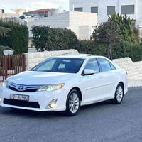 كامري هايبرد • ٢٠١٤ • ١٢٠ ألف كم