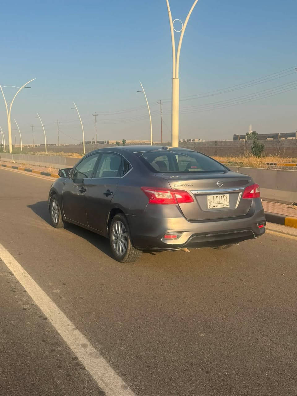 نيسان سنترا. Nissan sentra 2019 Sv
4 سلندر محرك 1.8 دوش 
سيارة فول مواصفات ماعدا الفتحه 
تحكمات استيرن كامل / مثبت سرعة / رادار / 
كشنات مخمل / بصمه ابواب / بصمة تشغيل / بصمة صندوق /  تبريد بيانو / شاشة جبيرة بيها كار بلي واندرويد اوتو / نظام بريك تلقائي في حالات الطوارئ / وضعيات قيادة Iko وعادي 
سيارة نظيفة مكينه وكير ما مفتوح بشرط كهربائيات كلها بشرط وصاير الها ادامة دورية 
السيارة ماشية 160 الف ميل 
حادثها جاملغ وبنيد ايرباك برده فقط بدون دواخل 
السياره ابيعها صبغ حزام لان بيها صبغ كم قطعه متفرقه اثر طخات بالعراق وشخوط 
سعرها 95 ورقة وبيها مجال بسيط 
مكان السيارة سامراء
للإستفسار اكثر اتواصل وياية اتصال او واتساب 
رقم الهاتف/ ***********
