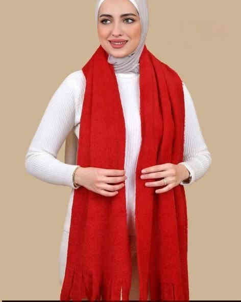 وصل السكارف الاحمر التركي الاصلي طبكتين عرض 50سم طول مترين الدرزن 55 الف
توصيل 5جمبع المحافظات 
وات ساب ***********
