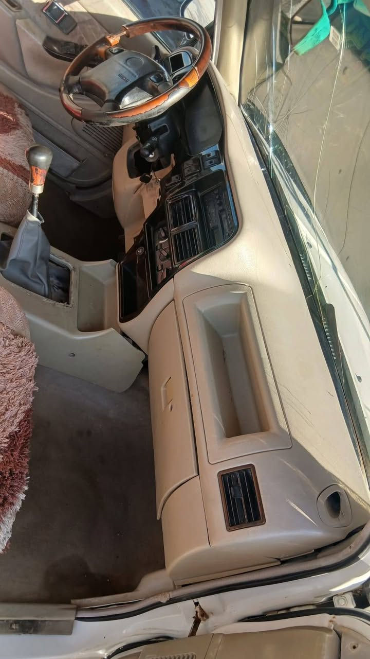 بيكب صيني موديل 2005 
رقم واسط الماني شرط التحويل 
تخم تاير جديد 
باتري جديد 
كير تمام 
مكينه بيها بخار قليل 
حداديه 80%تمام
والباقي شوفت العين 
السعر 35 وبيها مجال 
للاستفسار أكثر الاتصال 
***********
